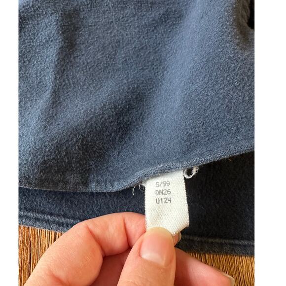 L.L. Bean Vtg Navy Blue Button Down Size Large - Picture 3 of 6